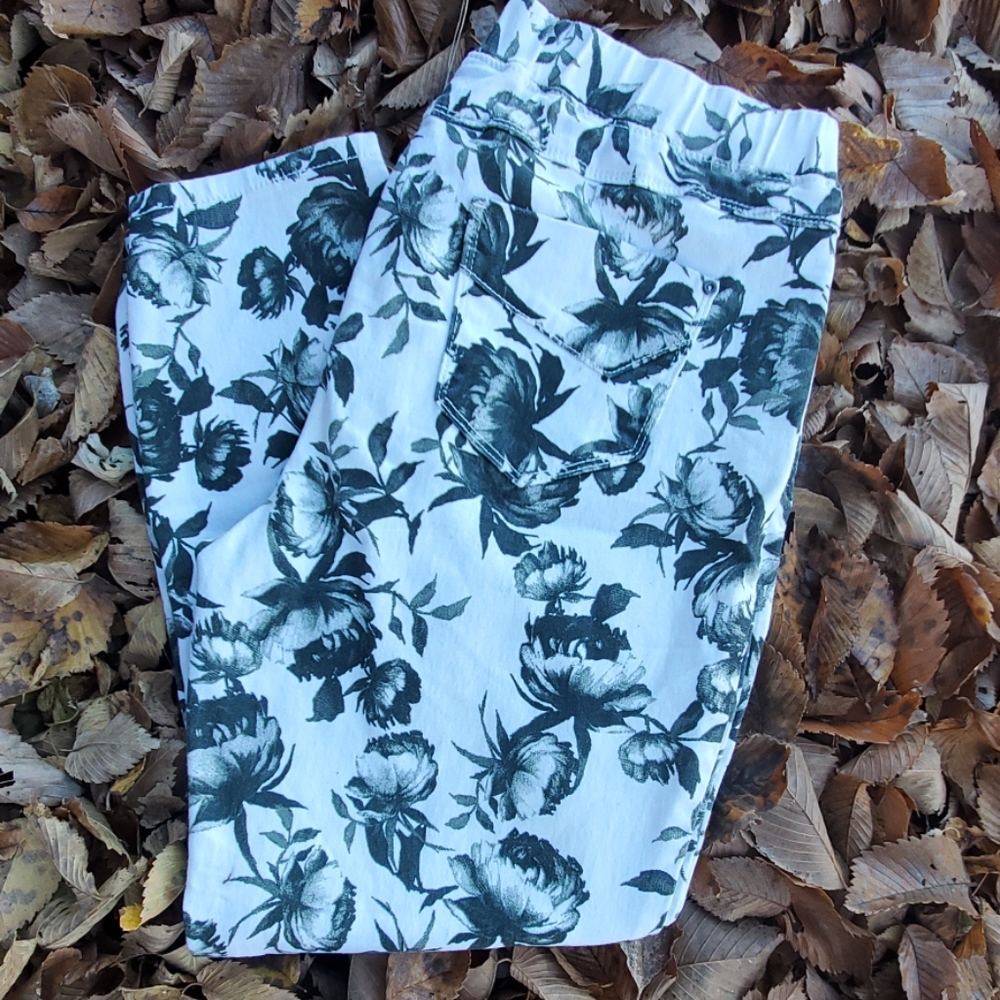 Floral pants